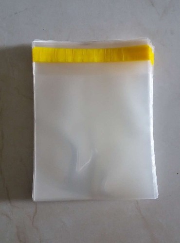 envelope plástico transparente com aba adesiva